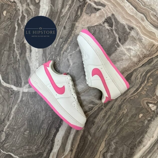 NIKE AIR FORCE PINK