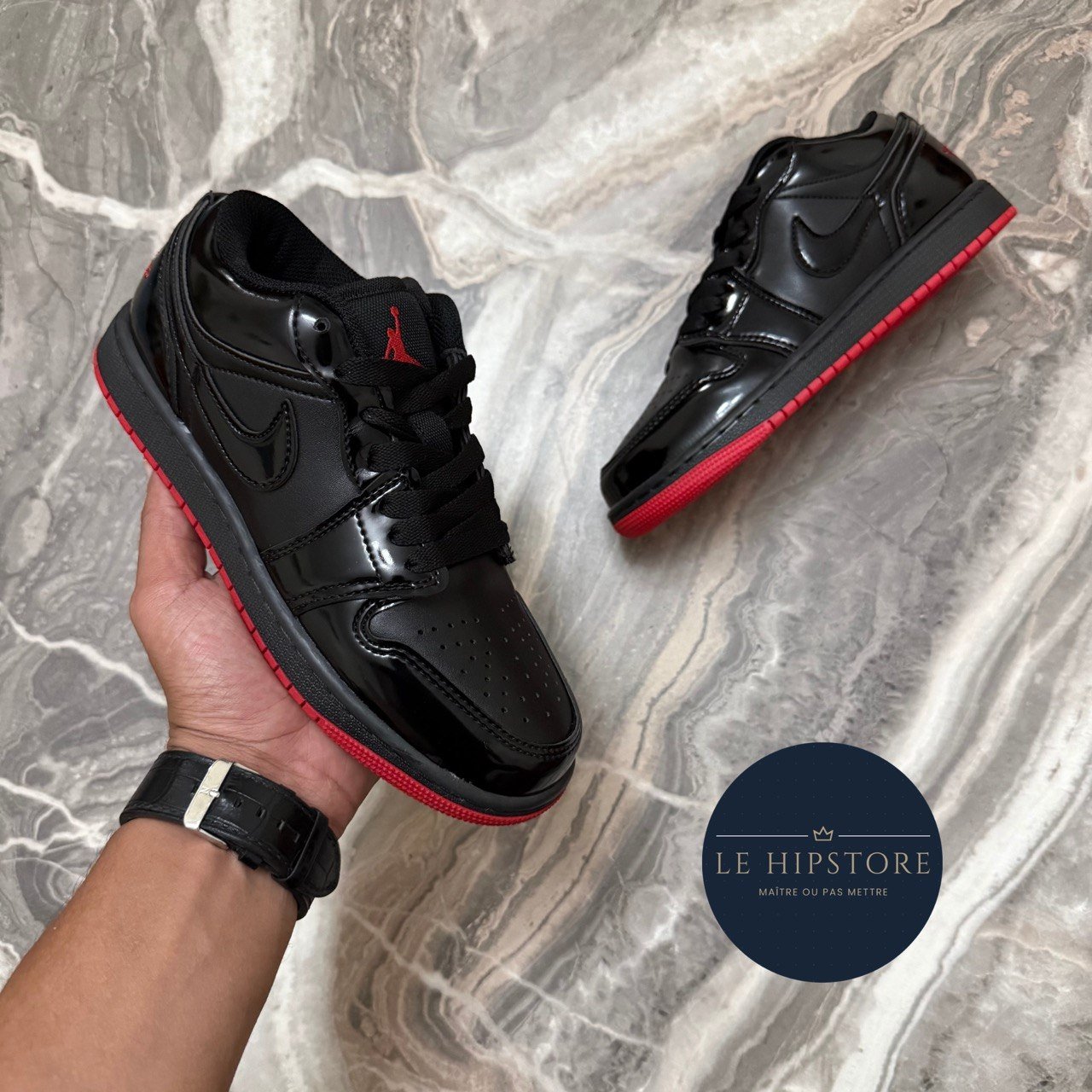 NIKE AIR JORDAN LOW BLACK & RED - الصورة 4